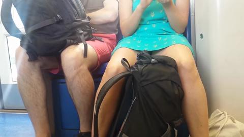 4369